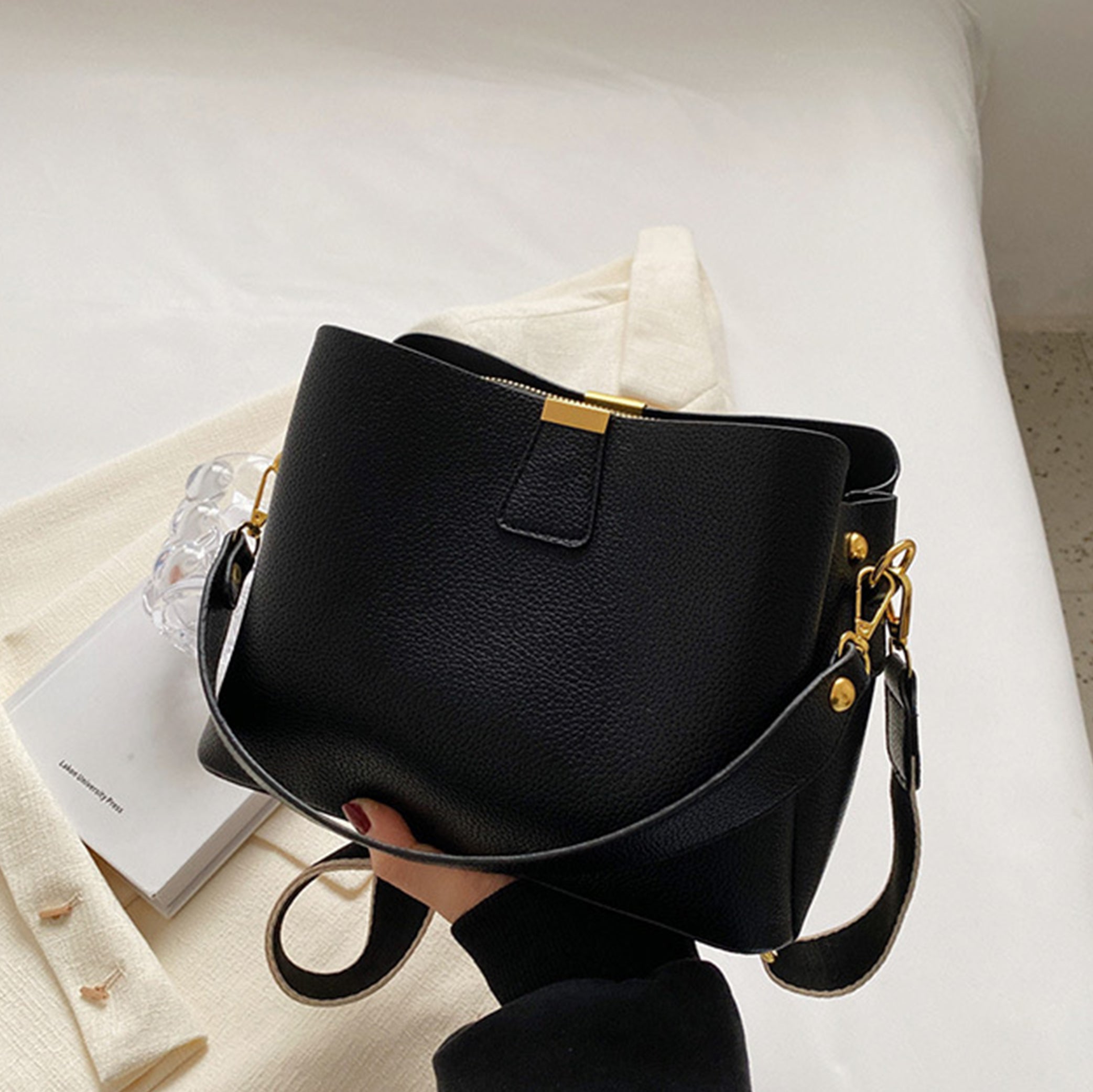 Stylish Summer Crossbody Bucket Shoulder Bag