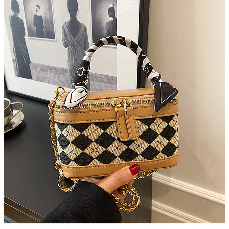 Fashion Diamond Chain Mini Square Bucket Bag