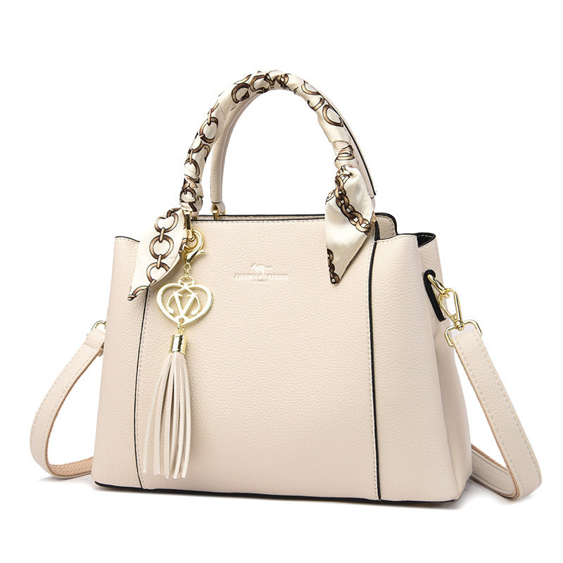 Large Simple Fashion Commuter Handbag