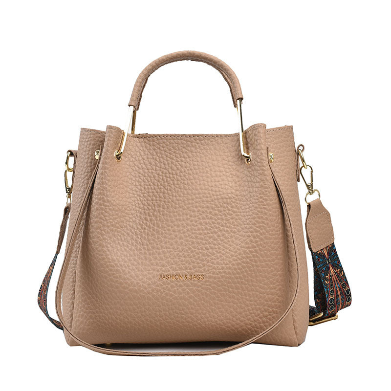 Textured Retro Large Capacity Shoulder Handbag