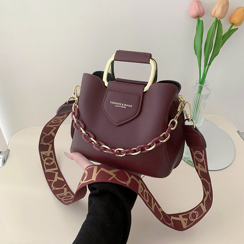 Chain Bucket Crossbody Bag