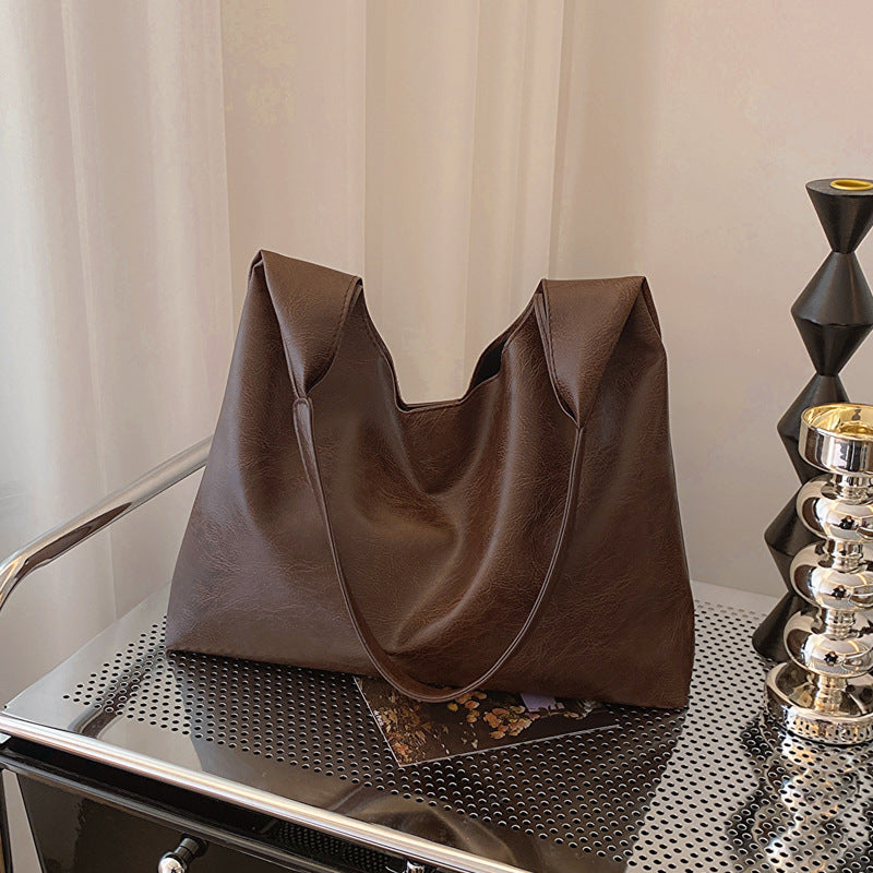 Retro Spring Shoulder Bag with Mother-Child Design