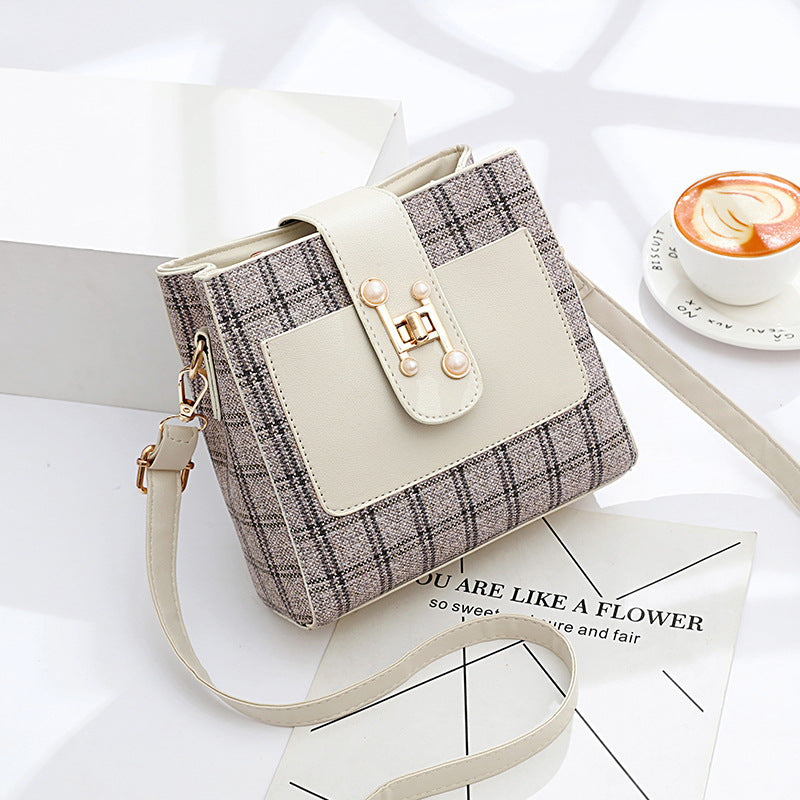 Fashionable Plaid Bucket PU Leather Shoulder Bag