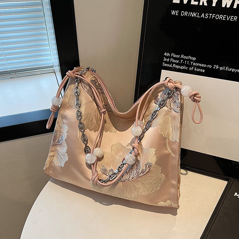 Chinese Embroidered Pearl Canvas Underarm Commuter Tote