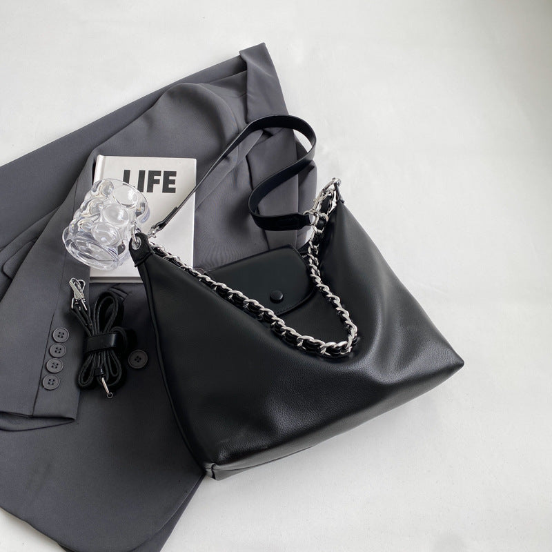Retro  Pleated Chain Shoulder Commuting Tote Bag