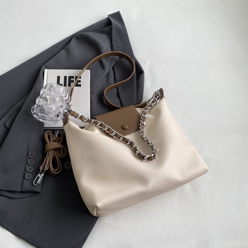 Retro  Pleated Chain Shoulder Commuting Tote Bag
