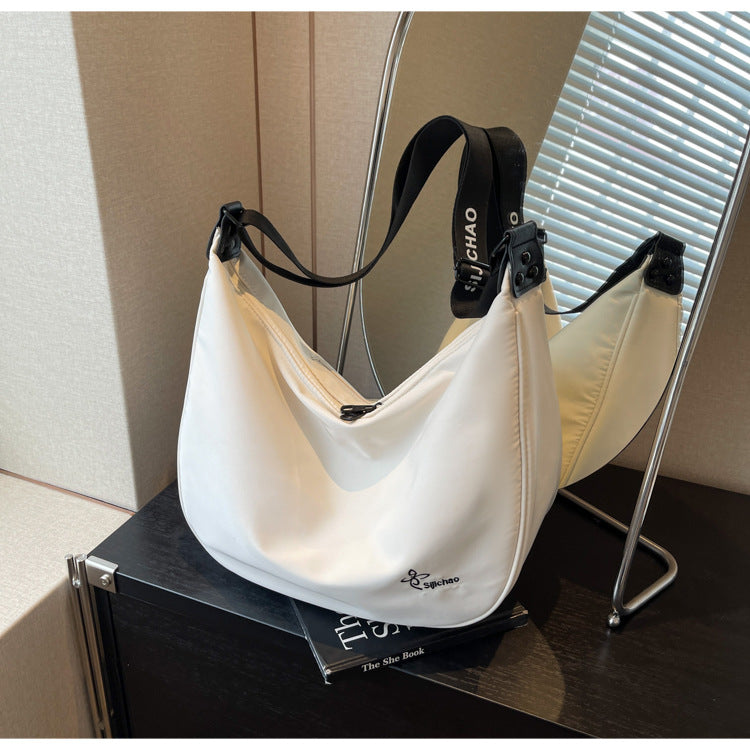 Style Nylon Dumpling Shoulder Messenger Bag
