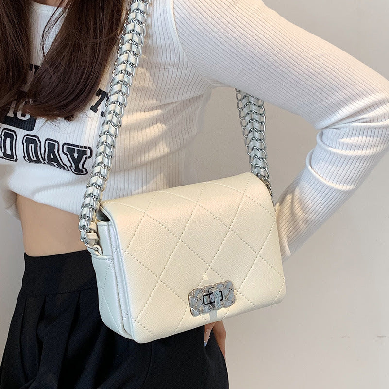 Diamond Chain  Mini Shoulder Bag