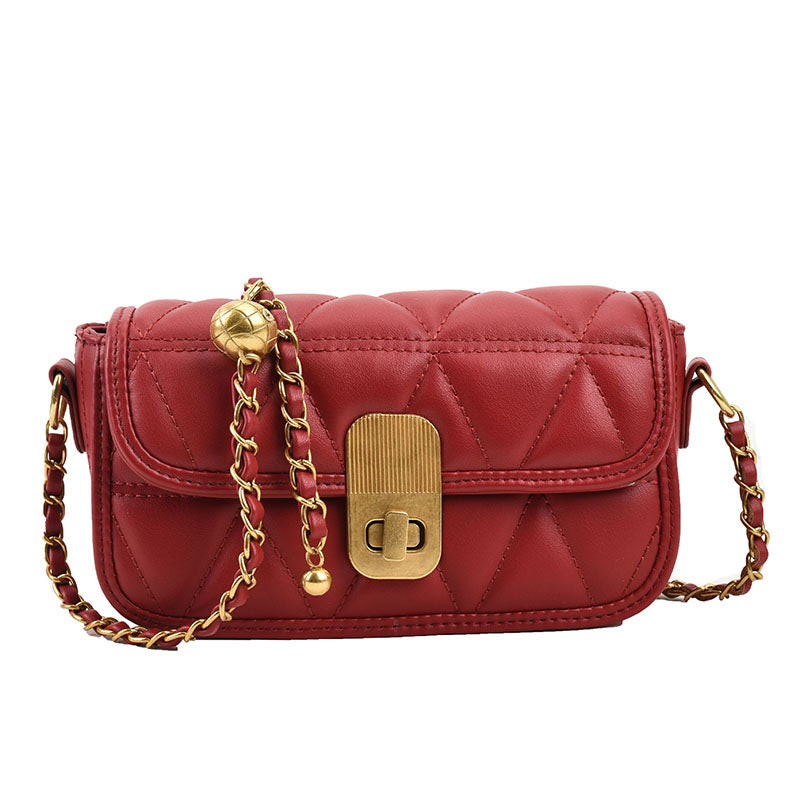 Diamond Chain   Small Underarm Crossbody Bag