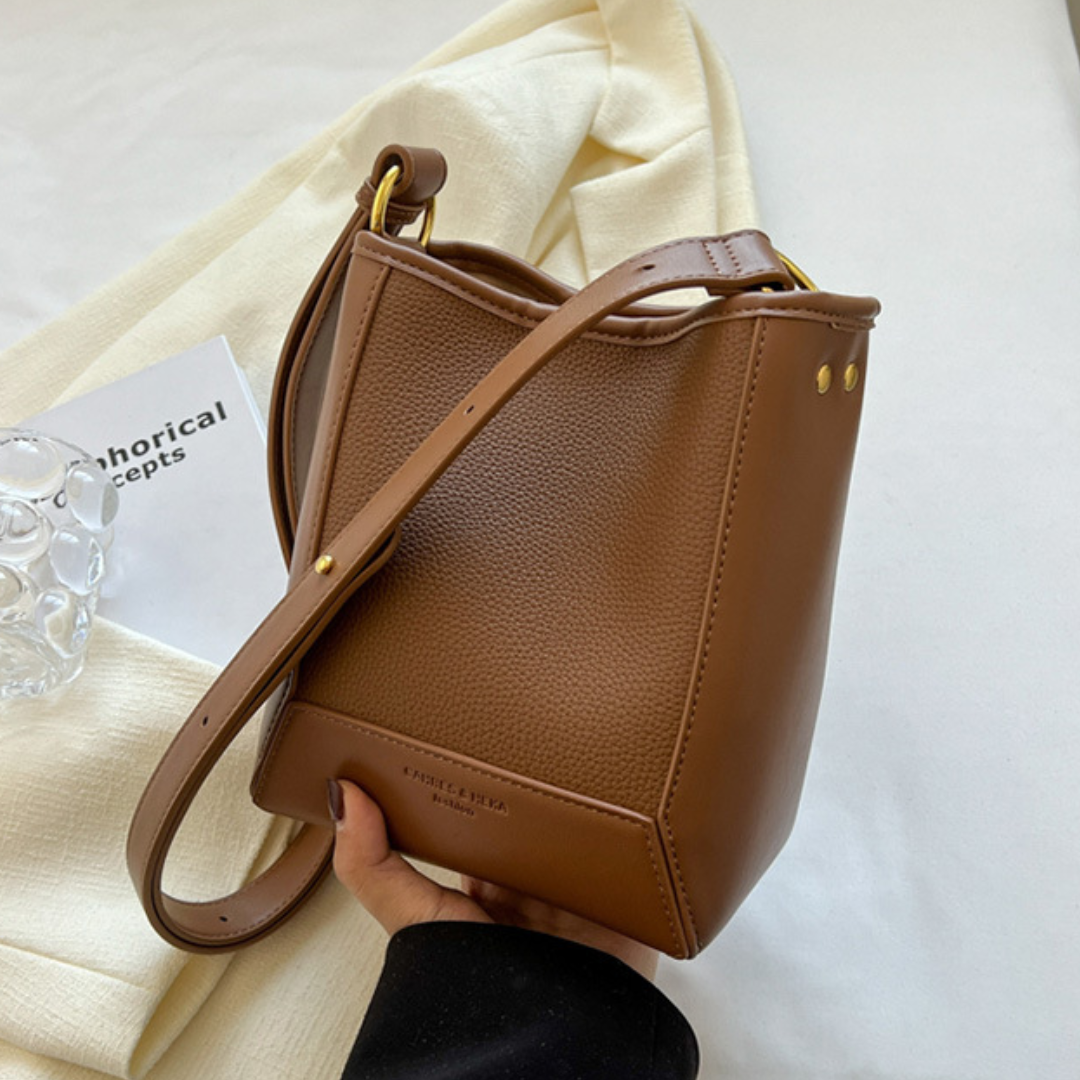 Niche Bucket Messenger Shoulder Bag